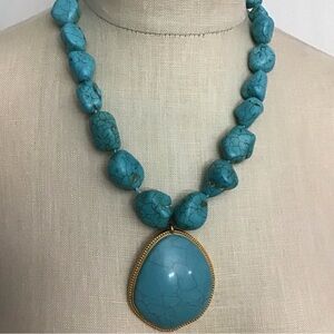 Vintage 1980's Metropolitan Museum of Art Large Simulated Turquoise Necklace Exc